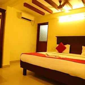 Malabar Plaza Dh Kochi